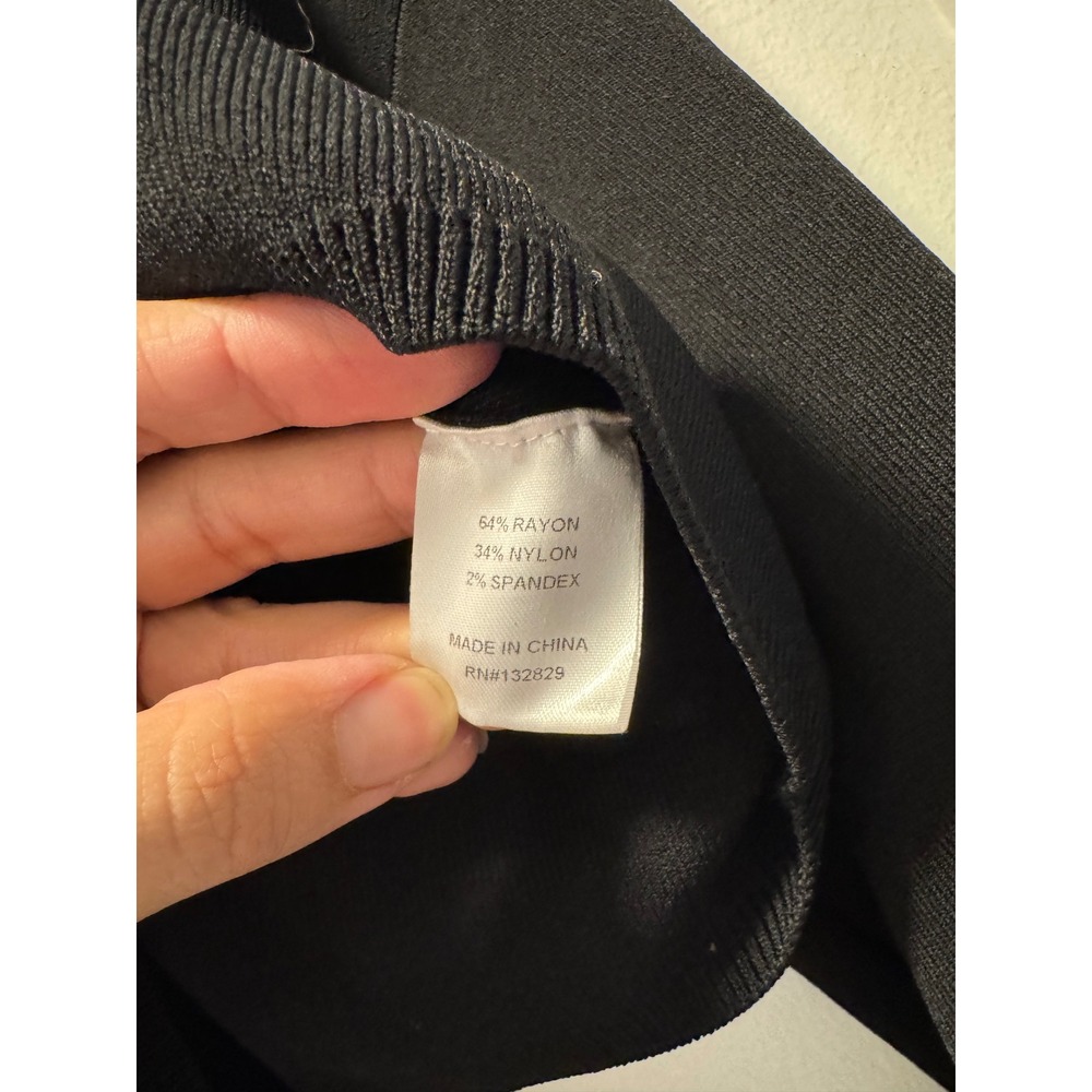 Michael Costello x REVOLVE Black Asymmetrical Cutout Crop Top Sweater XS - Picture 4 of 4